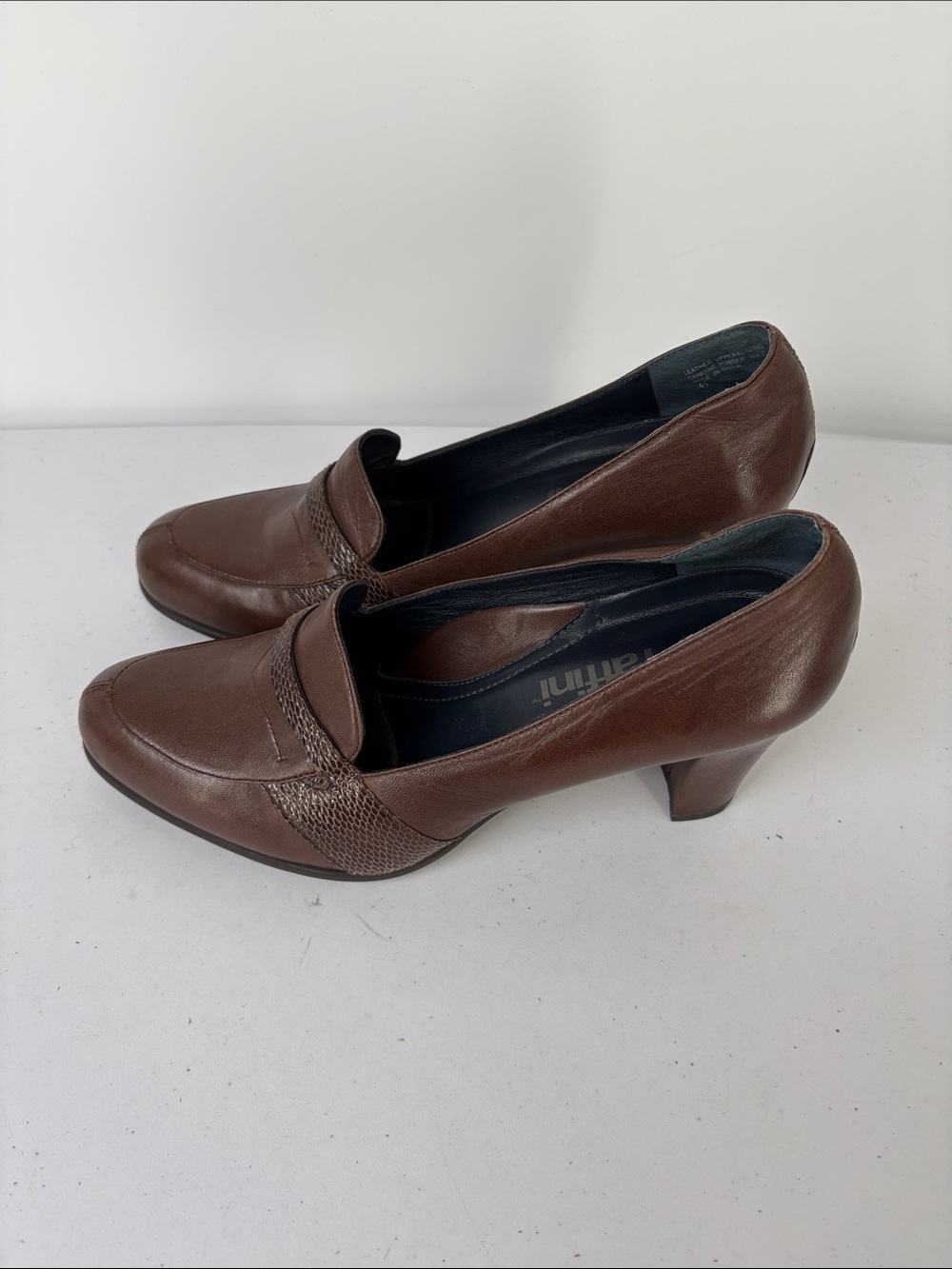 🐦‍⬛ Umberto Raffini Brown Leather Mid-Heel Loafer Pumps